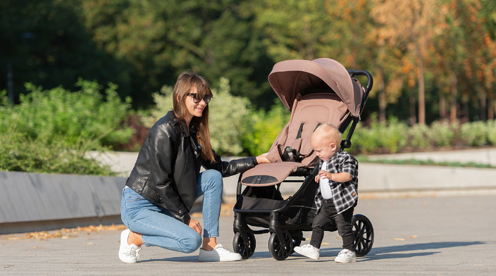 Carrello Nero Wózek Spacerowy - Bambino.com.pl