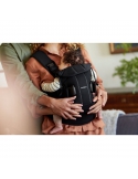 BABYBJORN Nosidełko ONE AIR + Śliniaczek