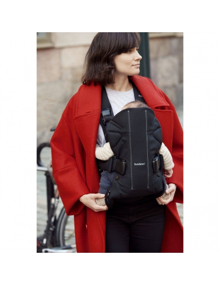 BABYBJORN Nosidełko ONE AIR + Śliniaczek