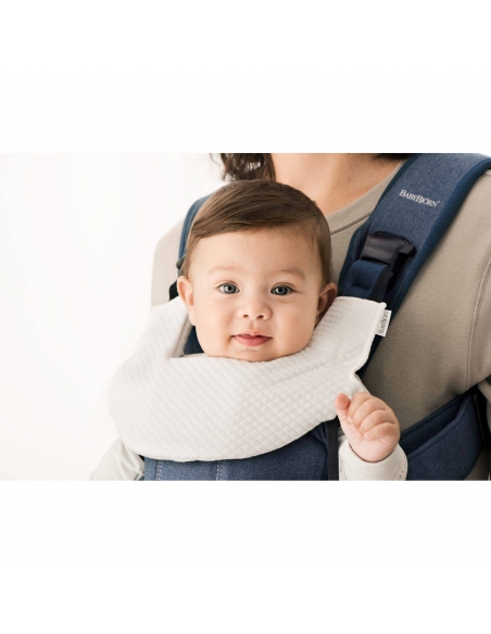 BABYBJORN Nosidełko ONE AIR + Śliniaczek