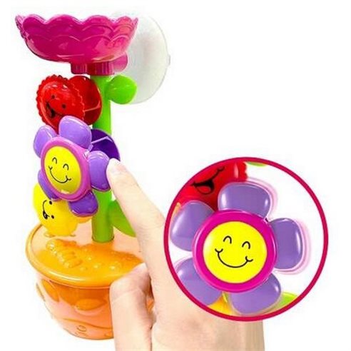 Smily Play Kwiatek z konewką do kąpieli