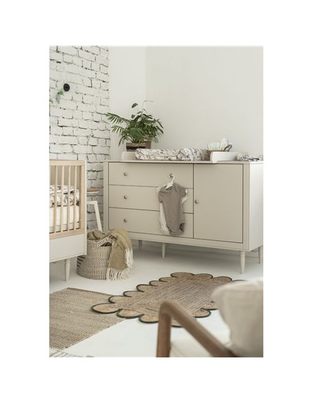 Pinio Petite Komoda 3 Szuflady + 1 Drzwi